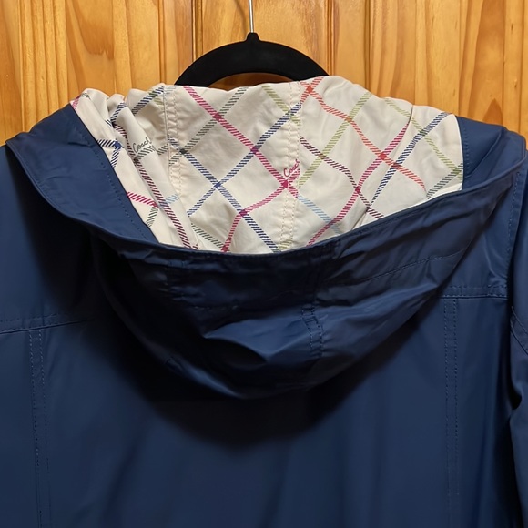 Coach women’s size large water resistant jacket navy - Picture 9 of 17